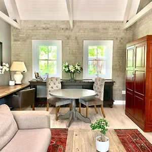 One Oak Guest house